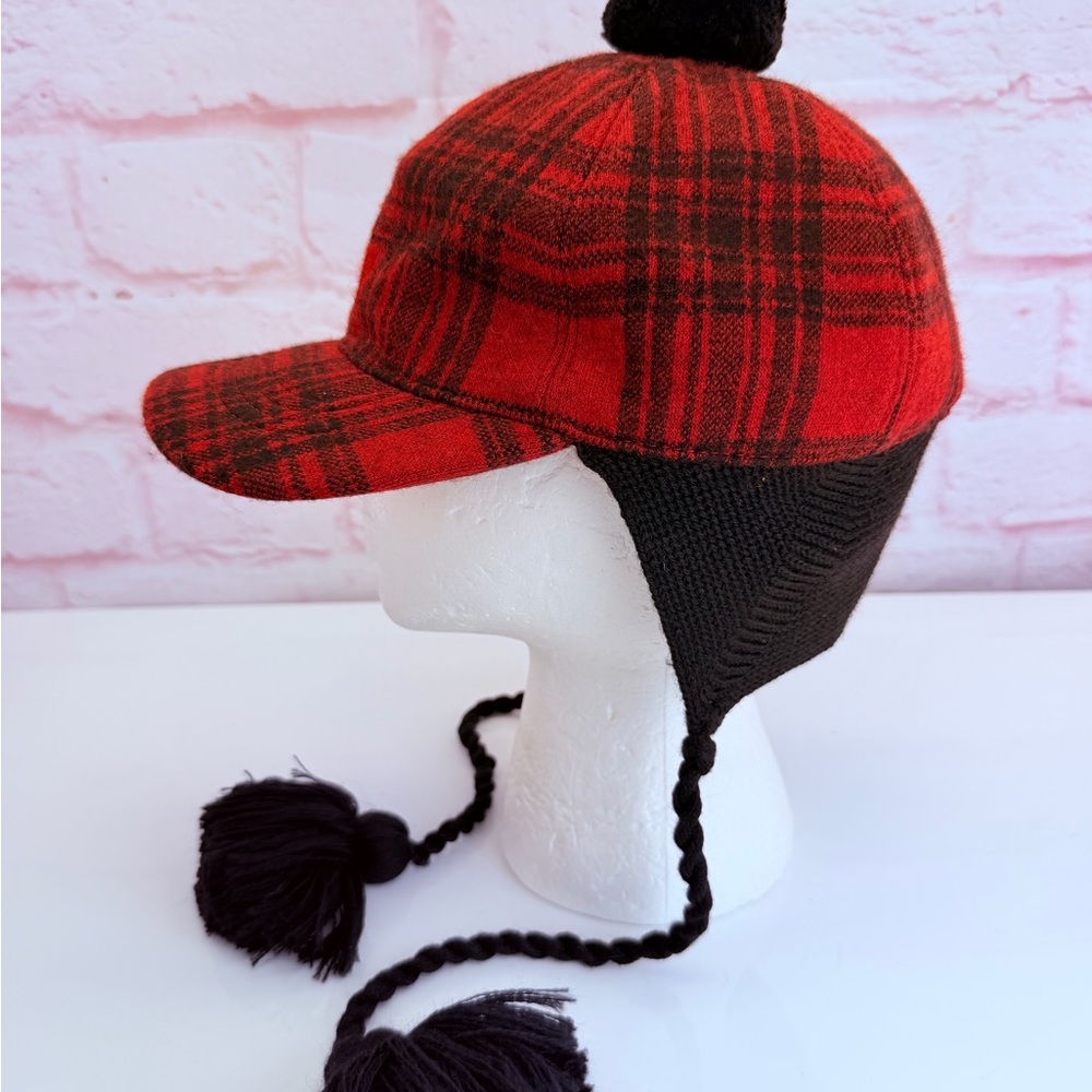 Gucci Red Tartan Plaid Pom-Pom Earflap Cap Baseball Hat - Picture 2 of 12